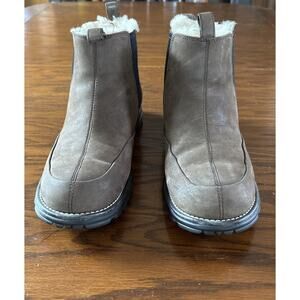 UGG Brown Leather Women's 8 Shearling Wool Fur Lined Pull-on Chelsea Boots